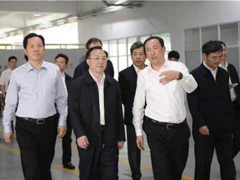 江苏省省长吴政隆莅临彩神集团走访调研